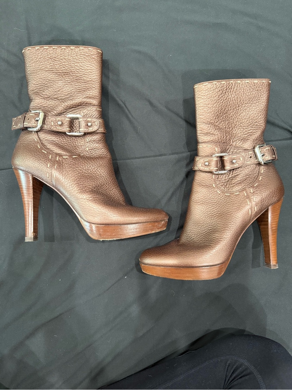 Fendi Brown Pebbled Leather Platform Ankle Boots | EU 36.5 | Made in Italy - Picture 3 of 7